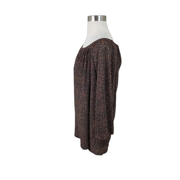 Soft Surroundings NEW Minerva Red Metallic Pleat Carmella Top Size Large - Picture 2 of 4